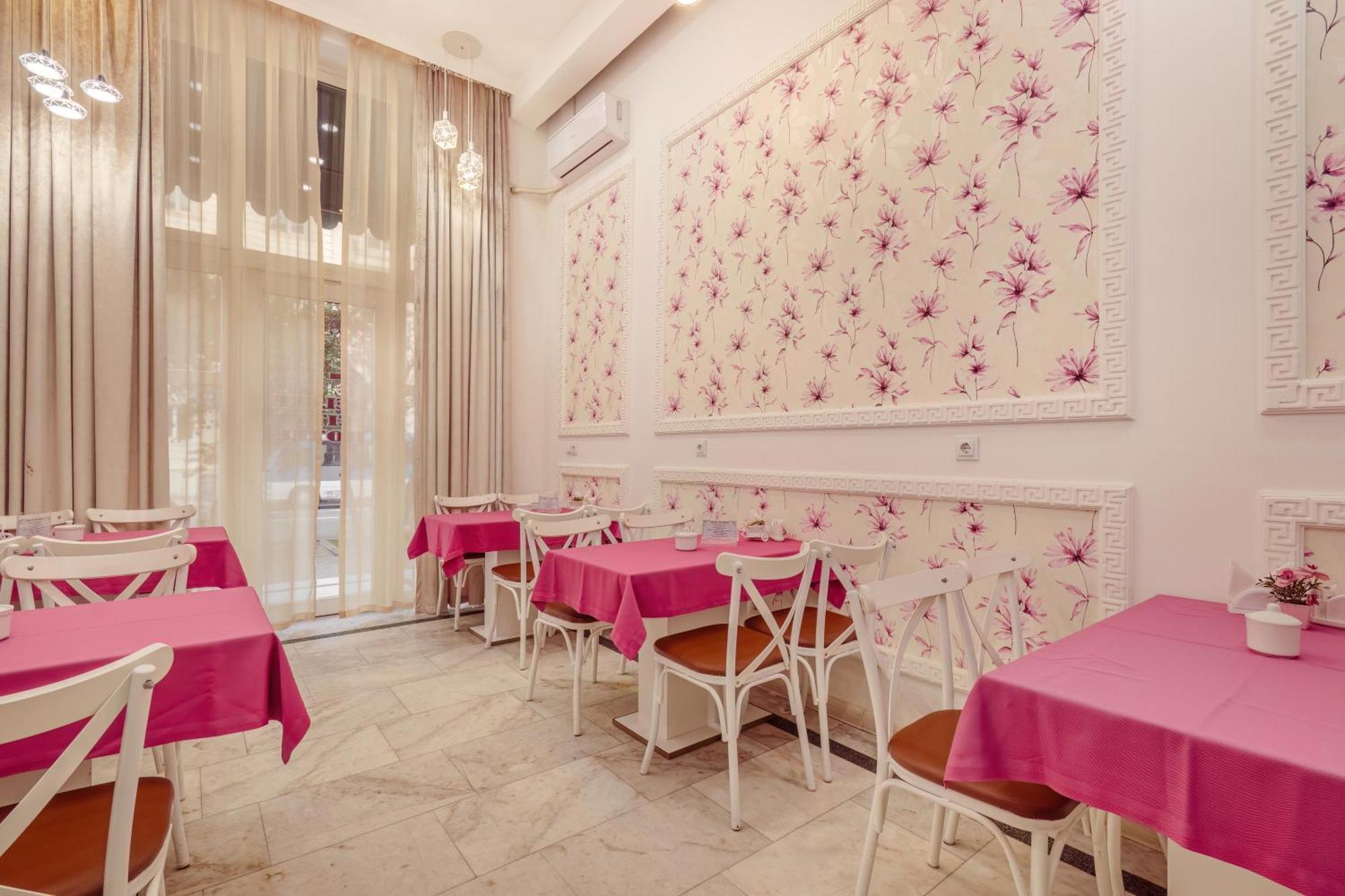 Deluxe Hotel Baku Exterior photo